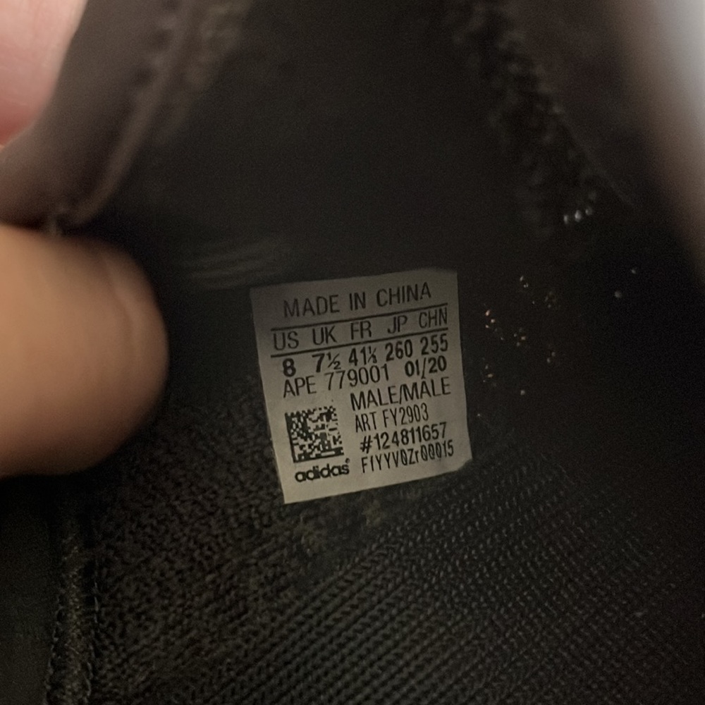 Yeezy Boost 350, Size 8 MENS - Picture 4 of 5